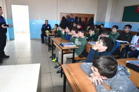 Zabıtadan öğrencilere, ‘Bilinçli Tüketici’ eğitimi