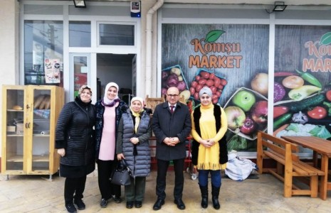 Esnafla kahvaltı keyfi