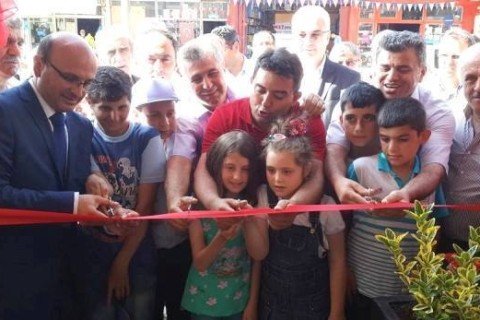 Altınova Gençlik Merkezi açıldı