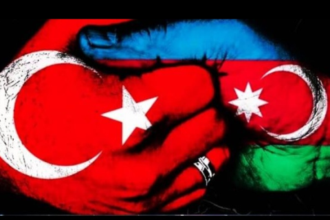 "Azerbaycanlı kardeşlerimizin yanındayız"