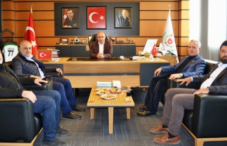 Oral, İstanbul Milletvekillerini ağırladı
