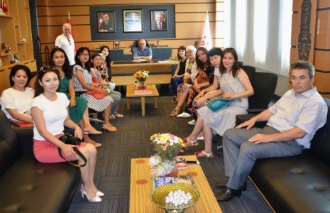 Kazakistanlı Gazeteciler Hersek’e hayran kaldı