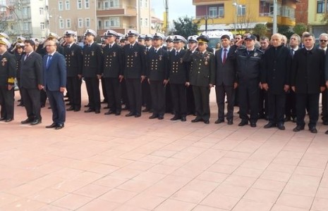 Altınova'da 18 Mart nedeniyle Tören düzenlendi.