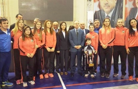 Altınovalı sporcular Milli Takımda