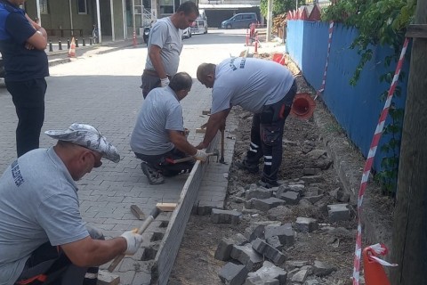 ALTINOVA’DA ALT VE ÜST YAPI ÇALIŞMALARI TÜM HIZIYLA DEVAM EDİYOR