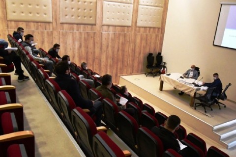 Berber ve kuaförlerle yeni dönem görüşüldü