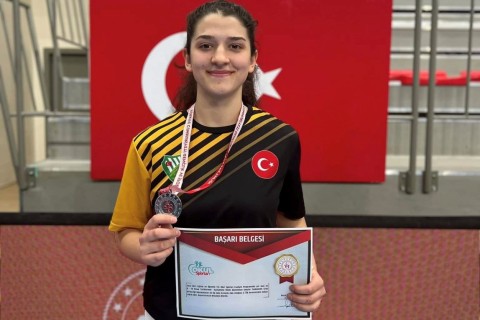 Derya Namaz, Türkiye ikincisi oldu